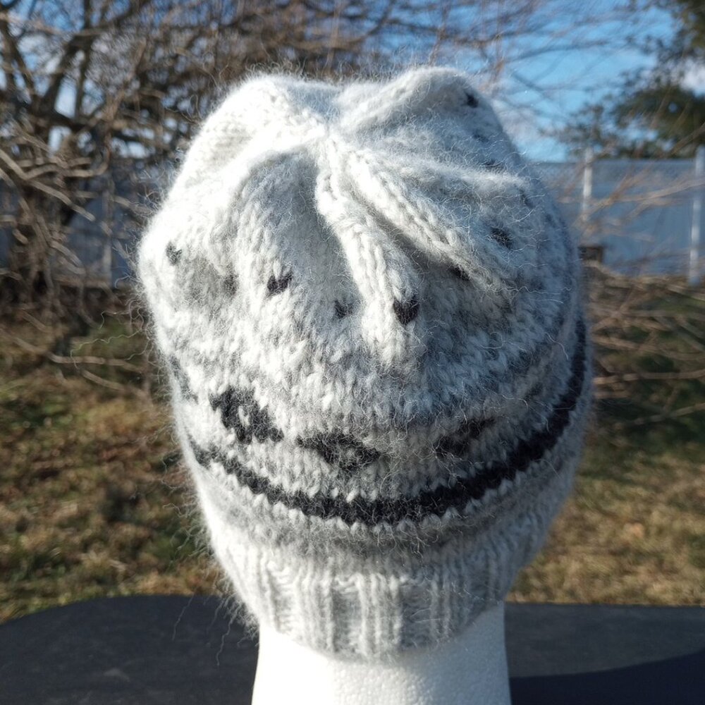 Men's Alpaca Fair Isle Beanie Wool Hat Handmade Knit White Gray Winter Nordic - Picture 5 of 9